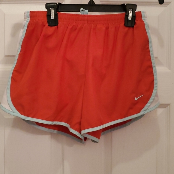 Nike Other - Nike Girl's Tempo Shorts XLarge NWOT